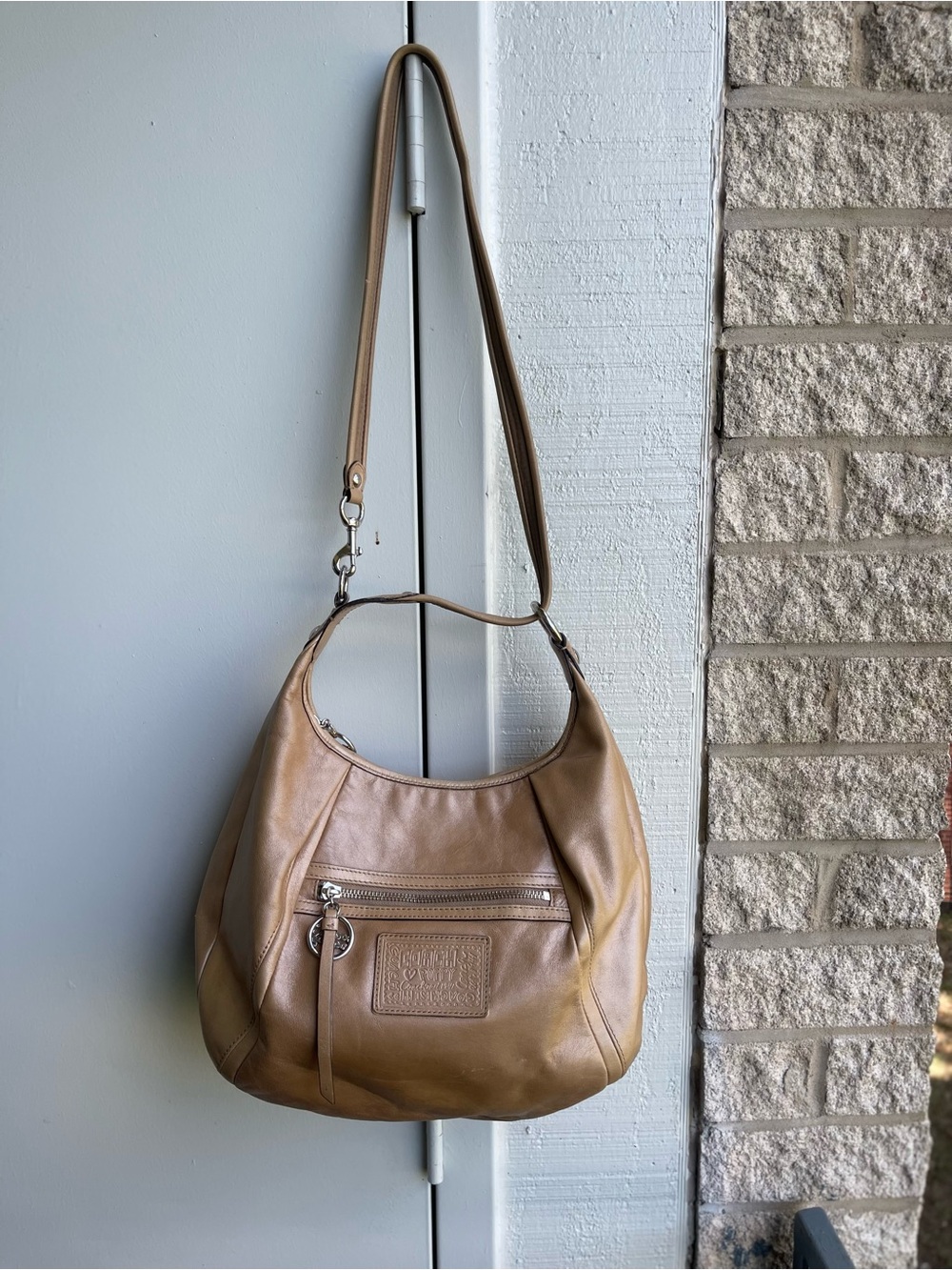 Coach Poppy Leather Shoulder Hobo Bag with Legacy interior